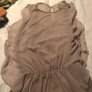 Feminine and Flowy top! Super flattering